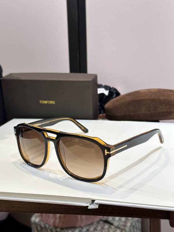 Tom Ford Sunglasses Top Quality TOS01372